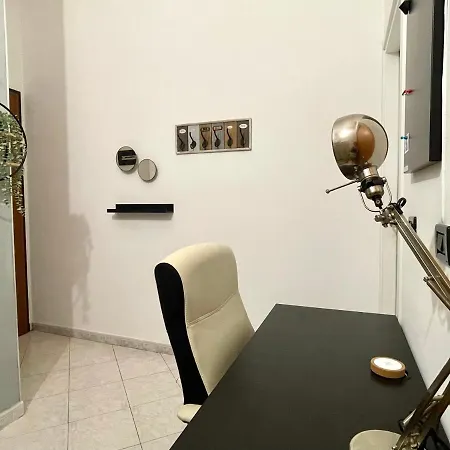 S.orsola Industrial Design Suite* * * * * Daire Bolonya